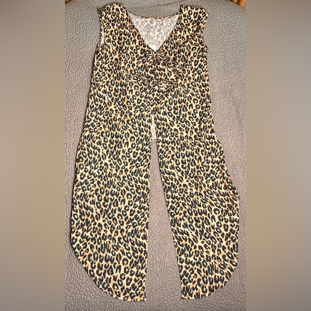 New York & Co Leopard Print Hi Low Top Sleeveless New With Tags Women’s Size L